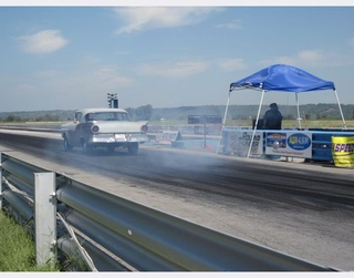 Illustration for article titled Vintage Drag Racing at Mid-America Motorplex